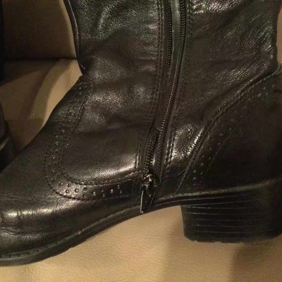 Black Leather Knee High Boots - Picture 8 of 10